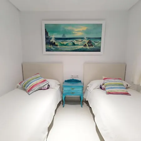 Apartment Castle And Port Views With Ac Dénia