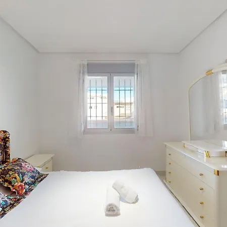 Castle And Port Views With Ac Apartament