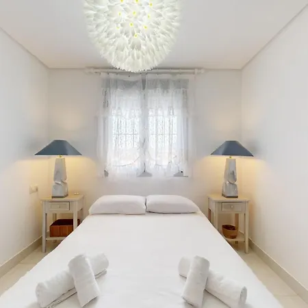 Castle And Port Views With Ac *